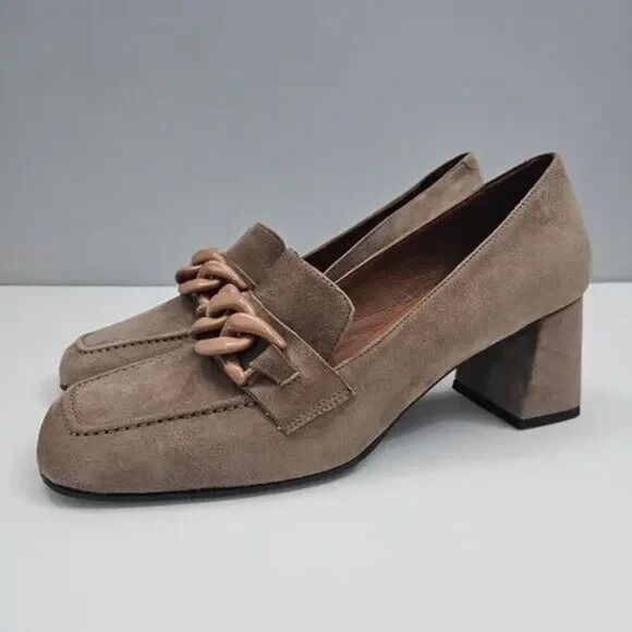 New $425 Aquatalia Cathie Suede Chain Heeled Loafers in Taupe Suede Sz. 10.5 - Picture 4 of 6